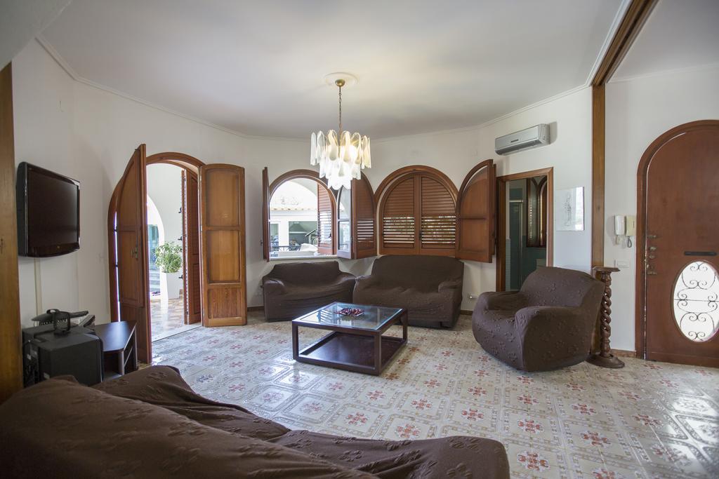 Villa Silvia Casteldaccia Dış mekan fotoğraf
